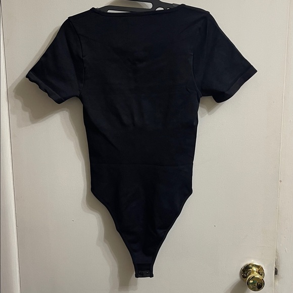 OQQ bodysuit - Picture 3 of 3